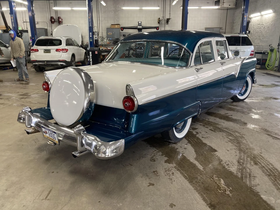 1955 Ford Customline - Image 7 of 31