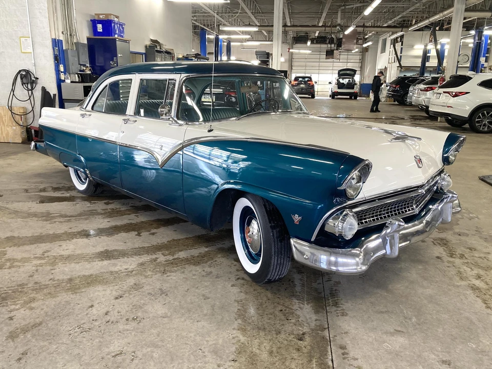 1955 Ford Customline - Image 4 of 31