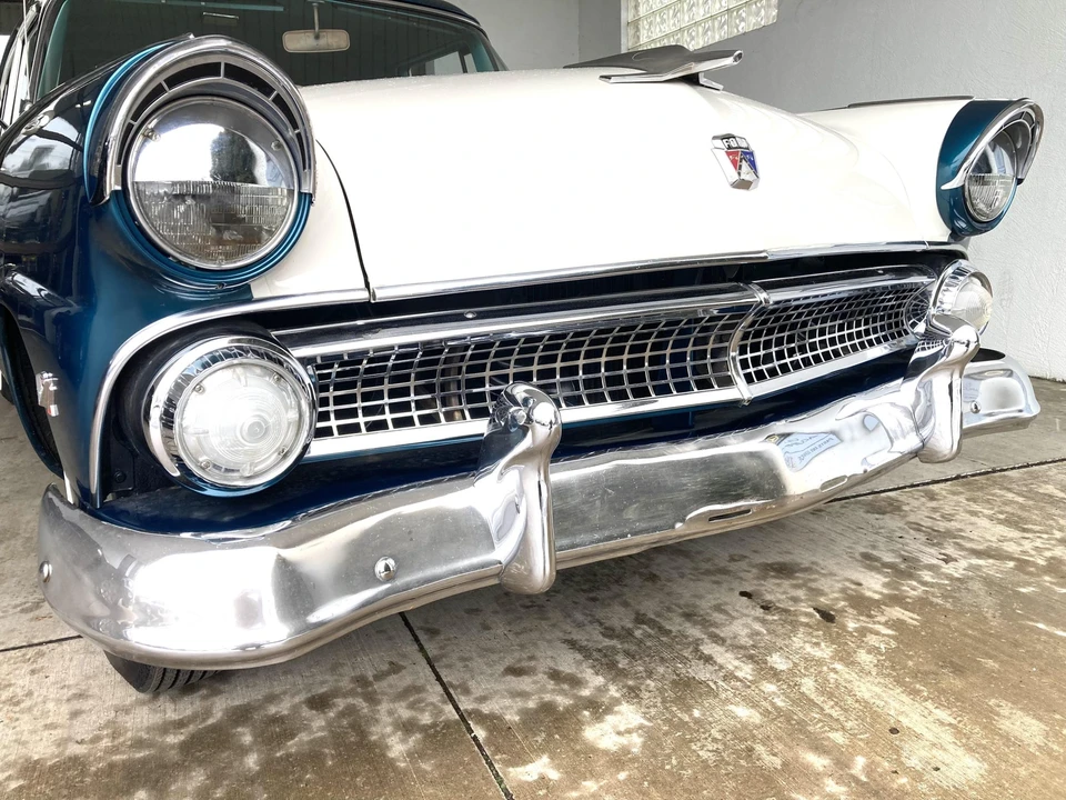 1955 Ford Customline - Image 16 of 31