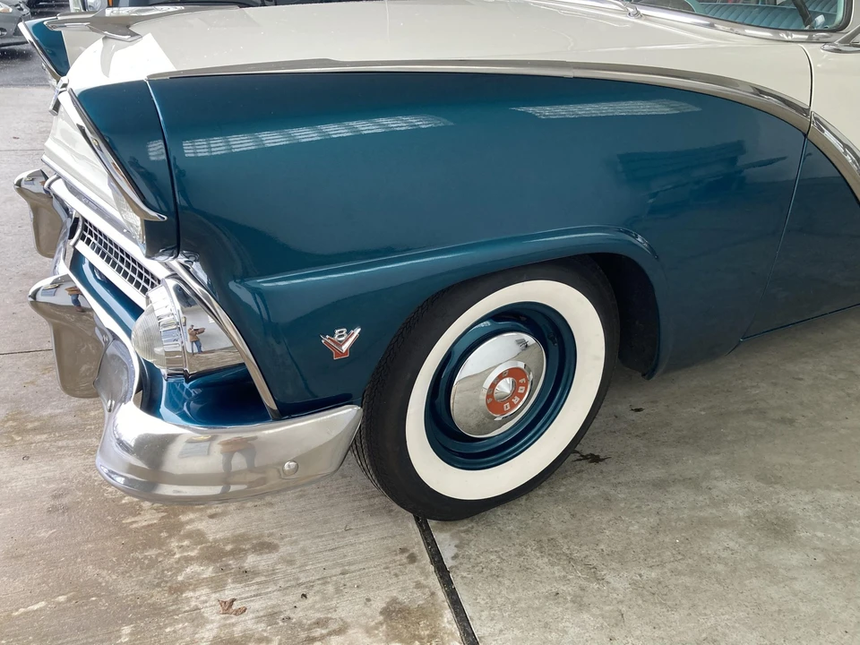 1955 Ford Customline - Image 20 of 31