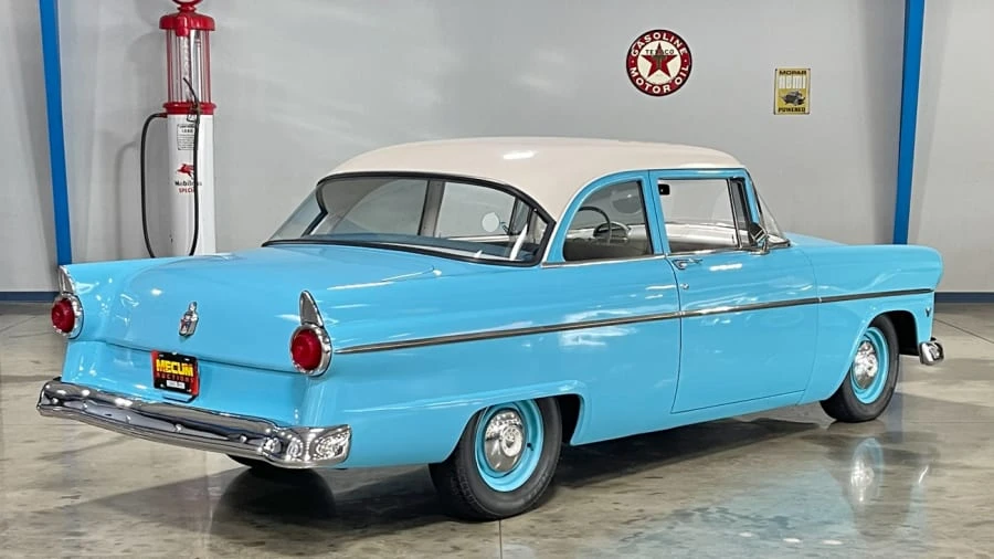1955 Ford Customline - Image 2 of 12