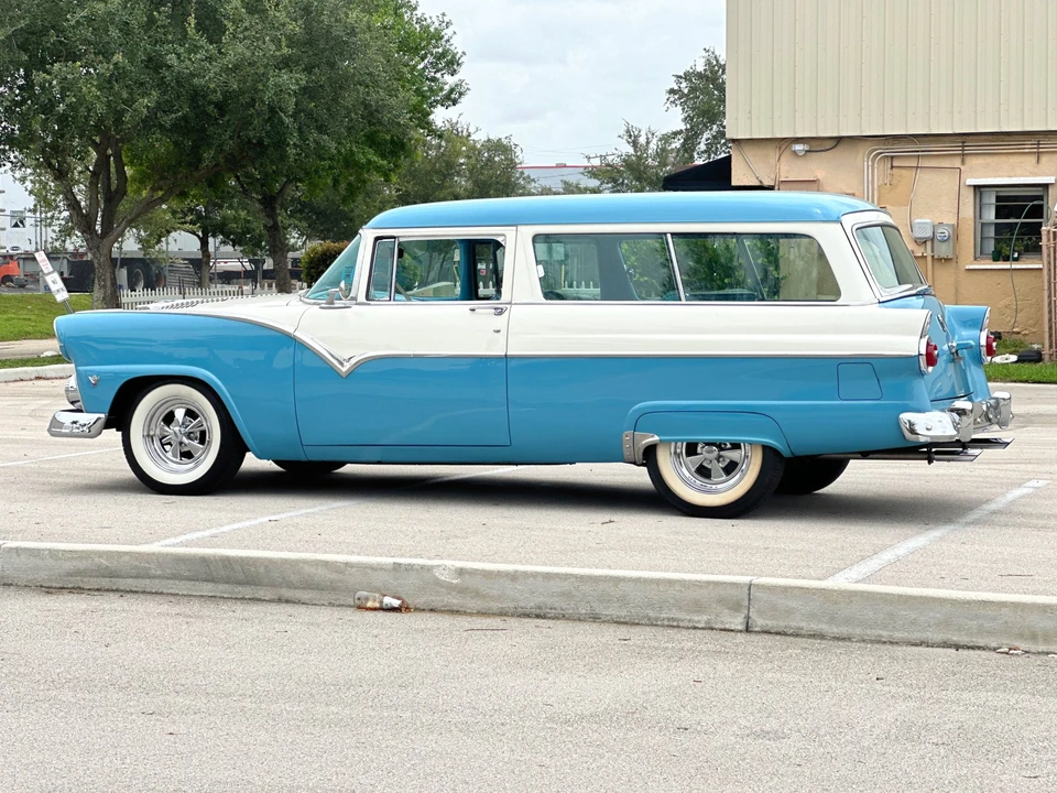 1955 Ford Customline - Image 14 of 31