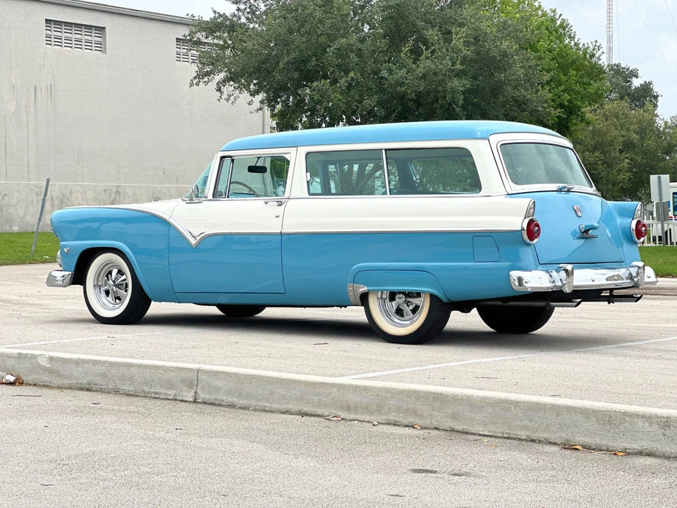 1955 Ford Customline - Image 15 of 31