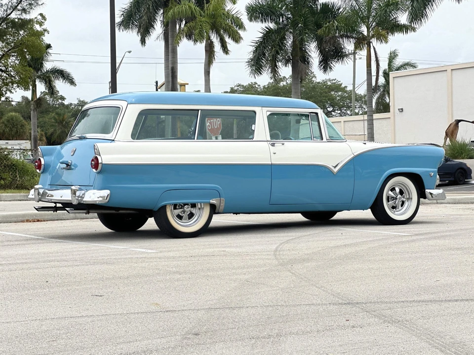 1955 Ford Customline - Image 30 of 31