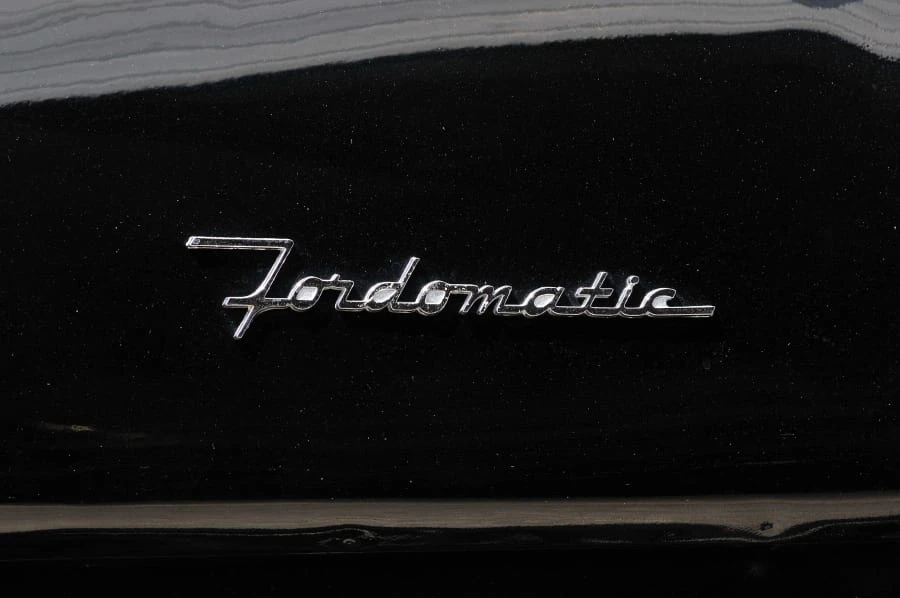 1955 Ford Customline - Image 10 of 12