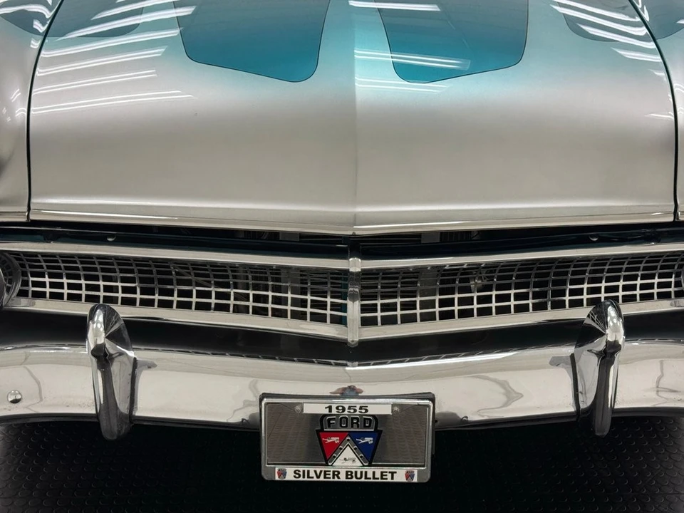1955 Ford Customline - Image 9 of 12