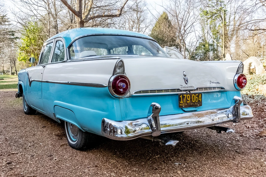 1955 Ford Customline - Image 8 of 31