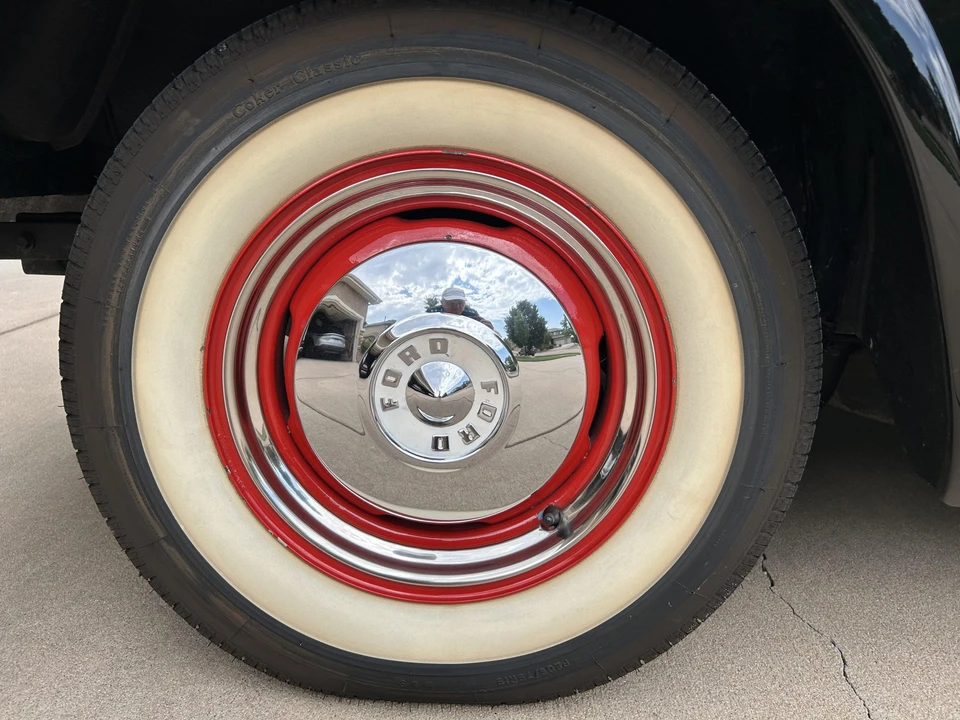 1955 Ford Customline - Image 30 of 31