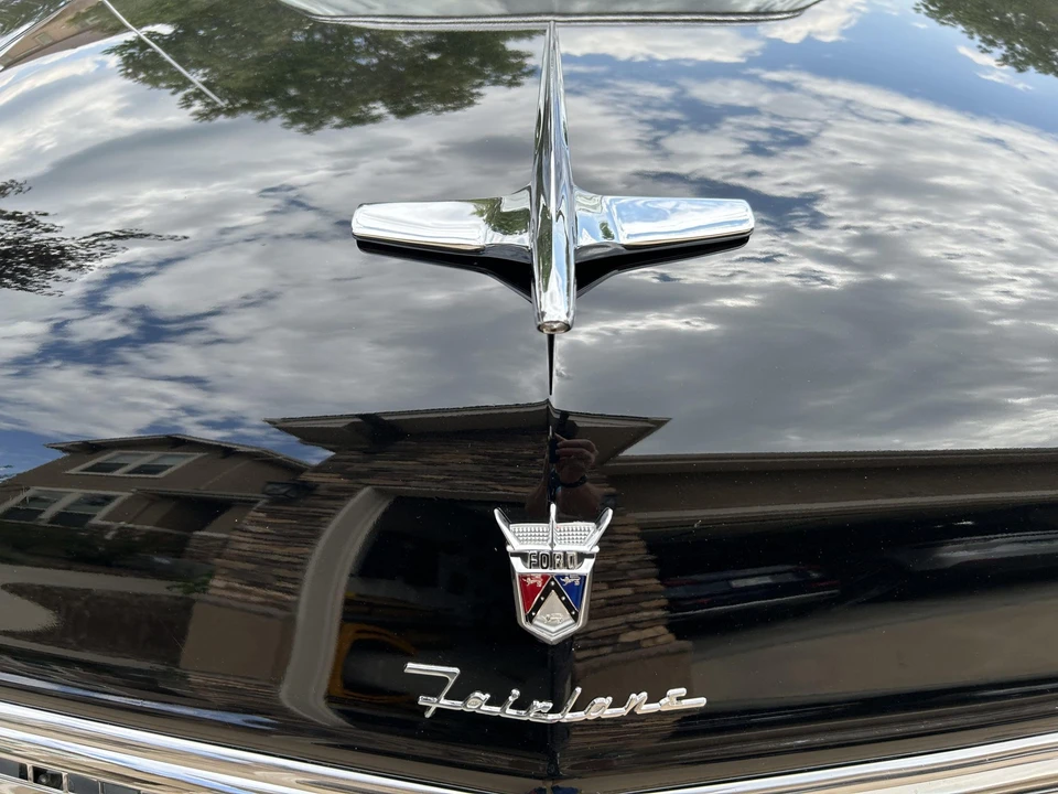 1955 Ford Customline - Image 21 of 31