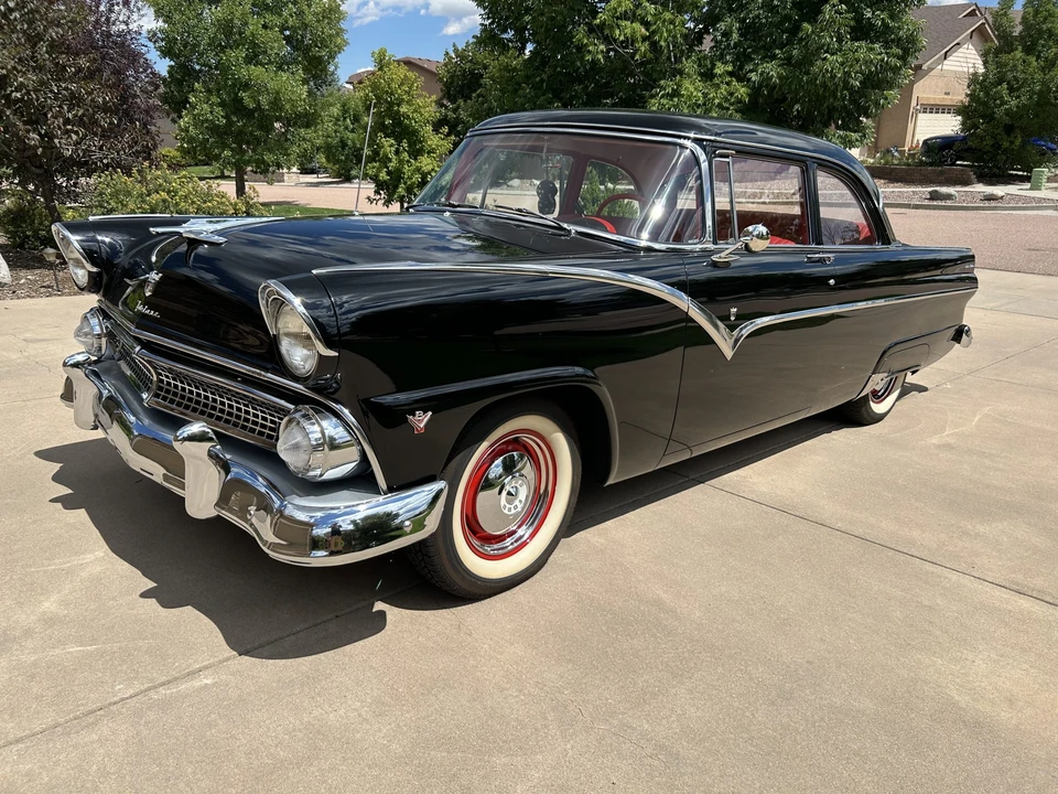 1955 Ford Customline - Image 2 of 31