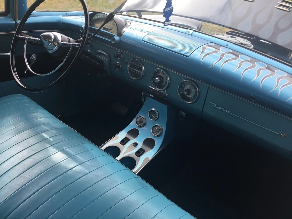 1955 Ford Customline - Image 22 of 31