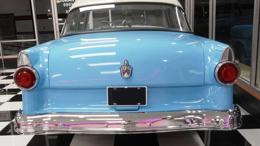 1955 Ford Customline - Image 11 of 14