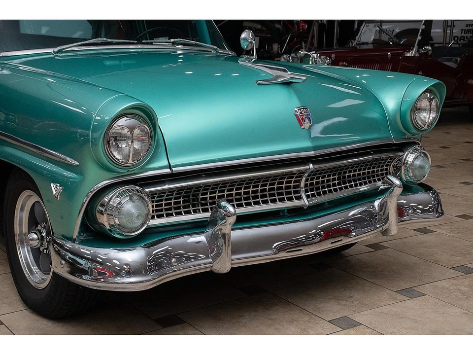 1955 Ford Customline - Image 21 of 31