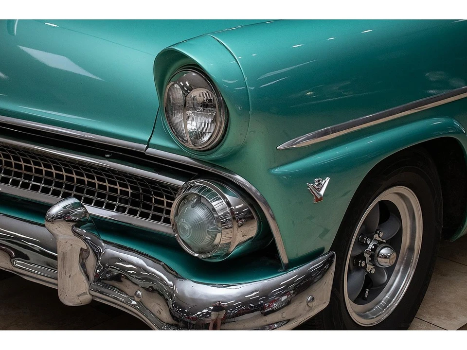 1955 Ford Customline - Image 28 of 31