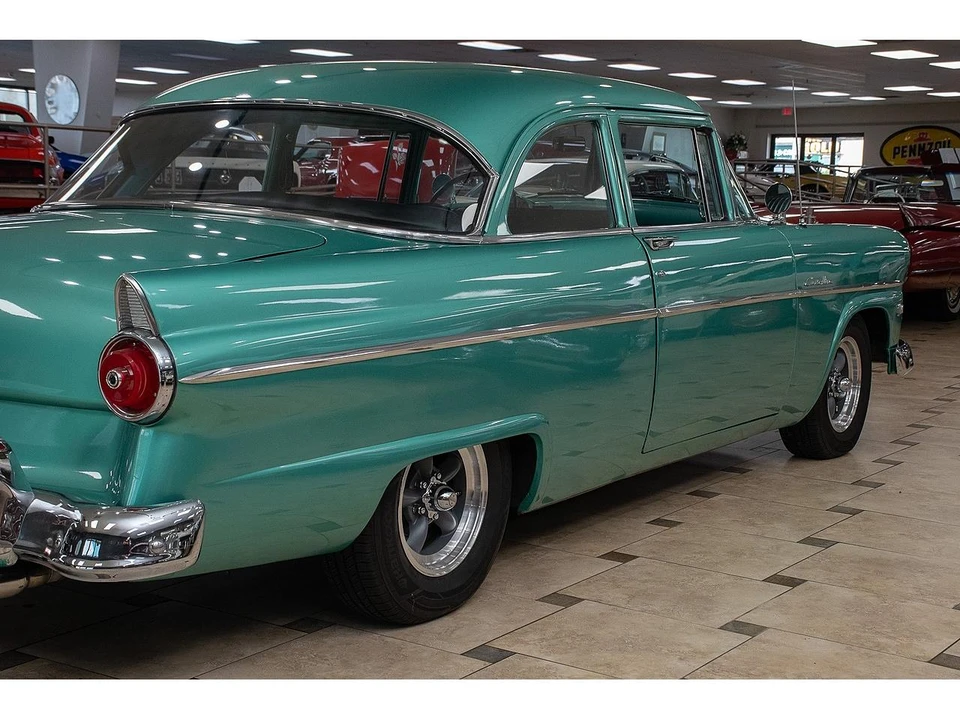 1955 Ford Customline - Image 26 of 31
