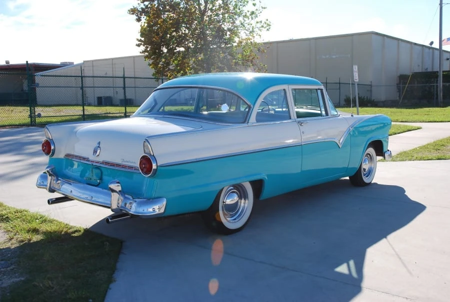 1955 Ford Customline - Image 8 of 9