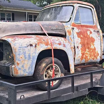 1955 Ford F-100 Pickup