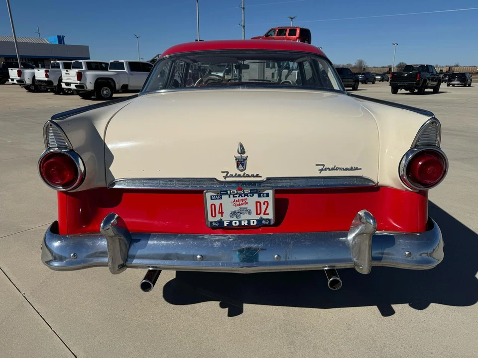 1955 Ford Fairlane 1st Gen - Image 18 of 31