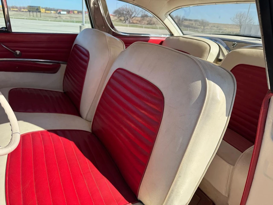 1955 Ford Fairlane 1st Gen - Image 21 of 31
