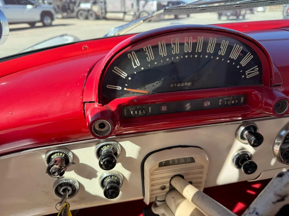 1955 Ford Fairlane 1st Gen - Image 25 of 31