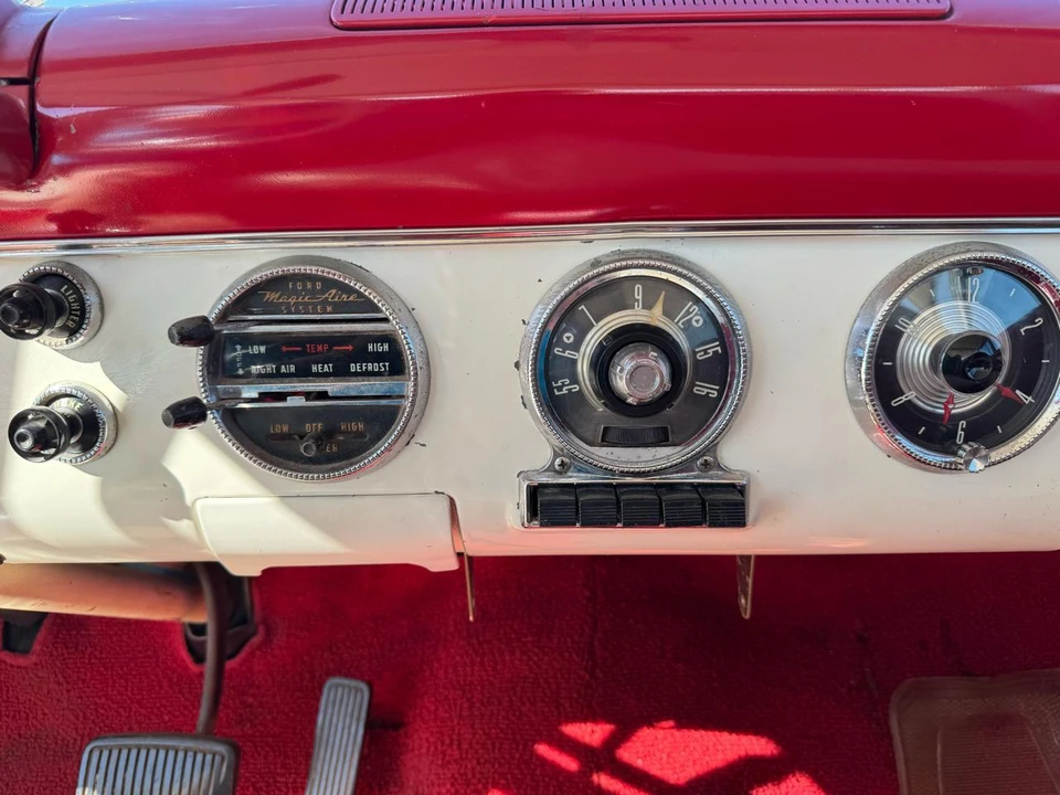 1955 Ford Fairlane 1st Gen - Image 28 of 31