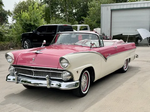 1955 Ford Fairlane Sunliner Convertible