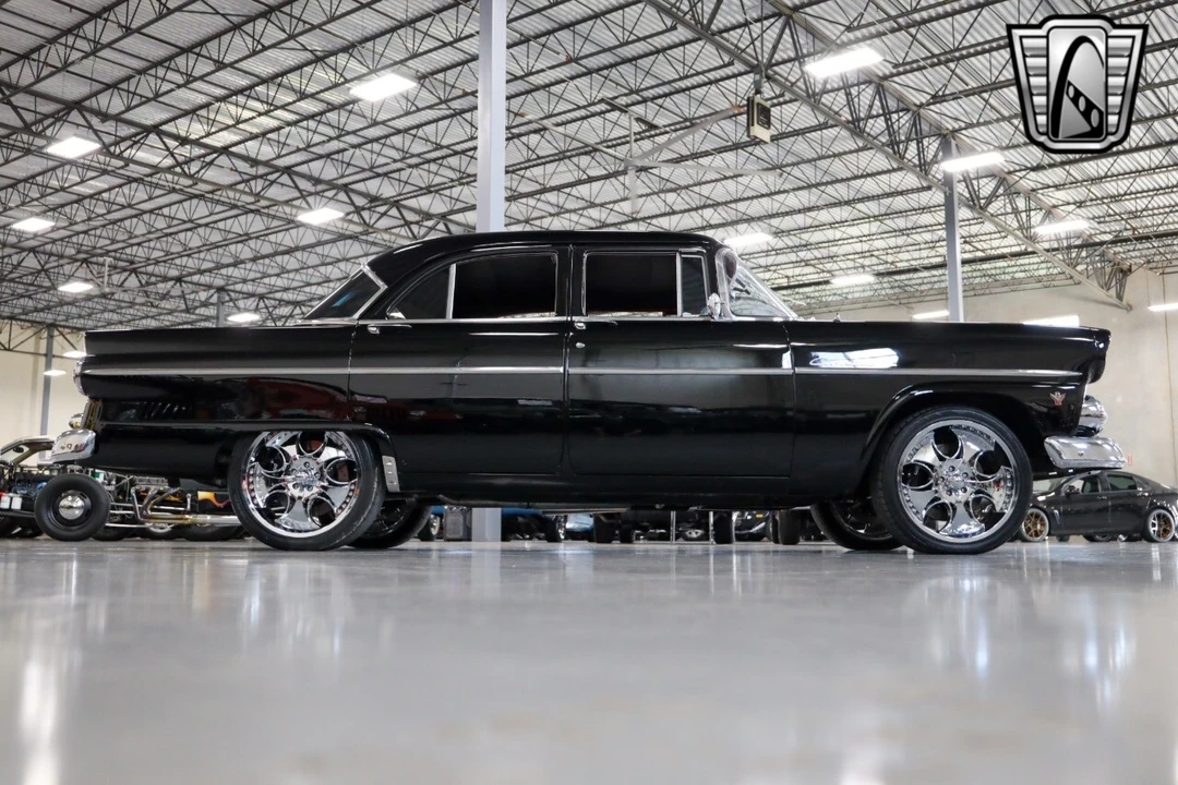 1955 Ford Fairlane 1st Gen - Image 8 of 12