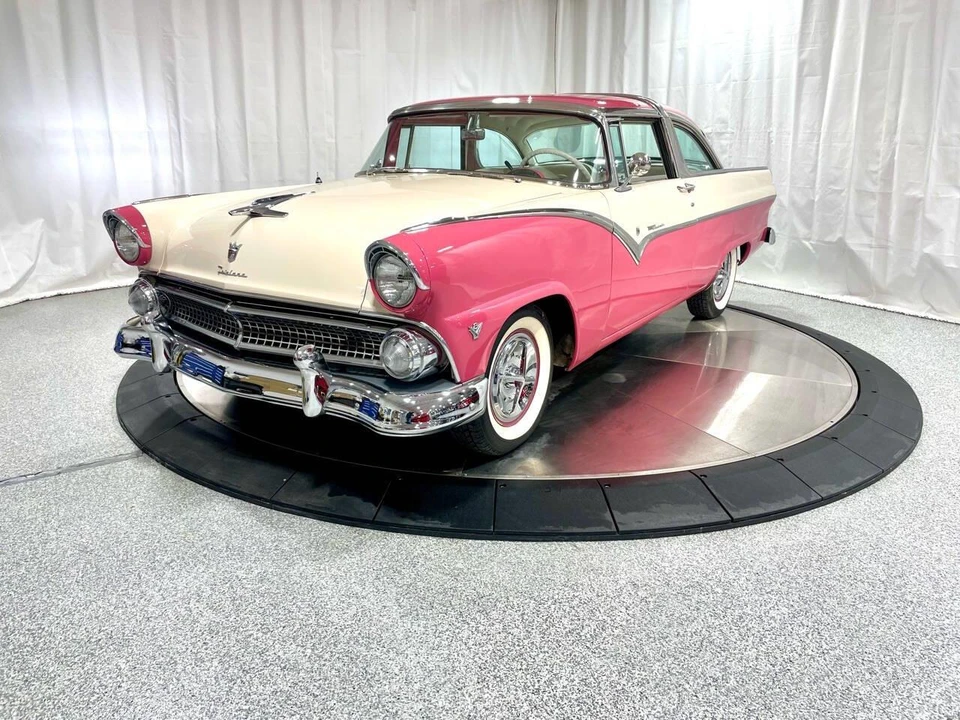 1955 Ford Fairlane 1st Gen - Image 17 of 31