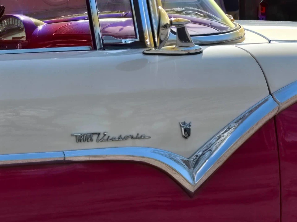 1955 Ford Fairlane 1st Gen - Image 4 of 31