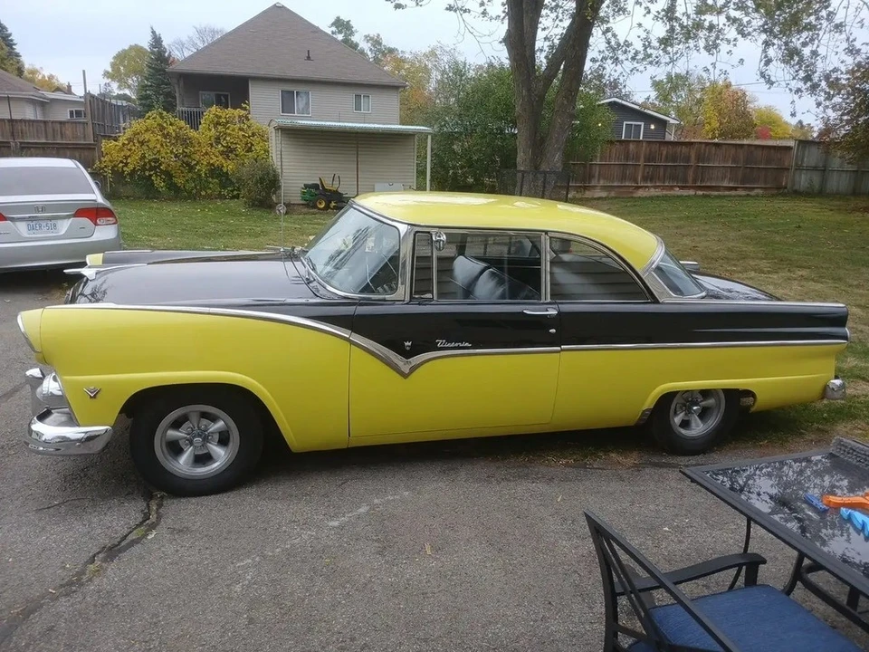 1955 Ford Fairlane 1st Gen - Image 4 of 11