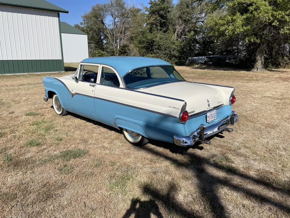 1955 Ford Fairlane 1st Gen - Image 5 of 31