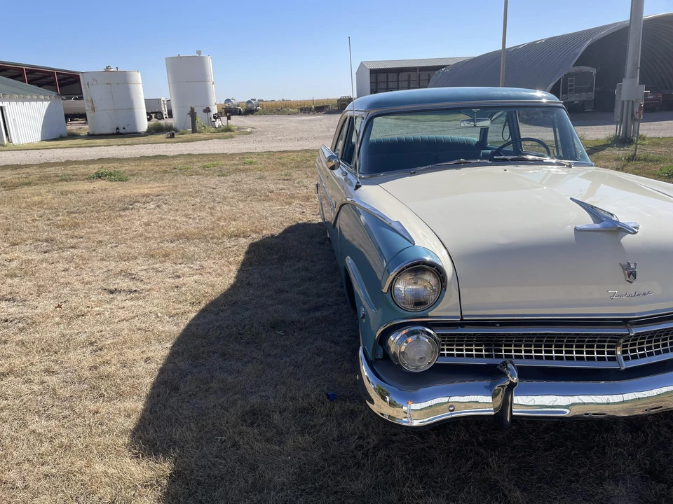 1955 Ford Fairlane 1st Gen - Image 8 of 31