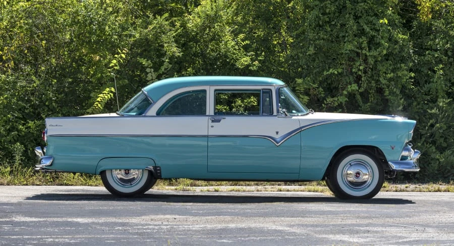 1955 Ford Fairlane 1st Gen - Image 8 of 18
