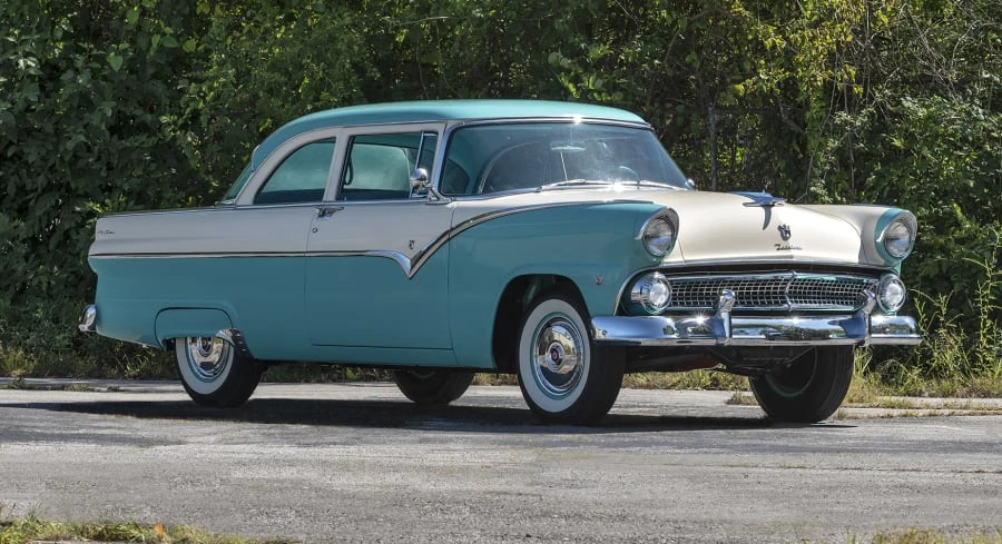 1955 Ford Fairlane 1st Gen - Image 12 of 18