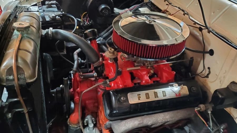 1955 Ford Fairlane 1st Gen - Image 5 of 11