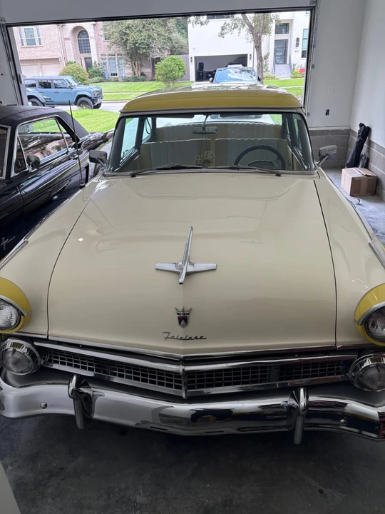1955 Ford Fairlane 1st Gen - Image 4 of 11