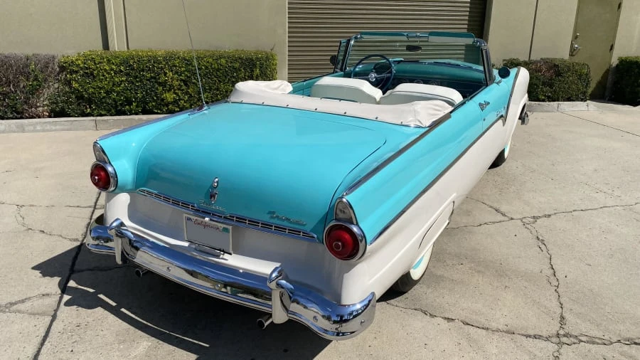 1955 Ford Fairlane 1st Gen - Image 5 of 11