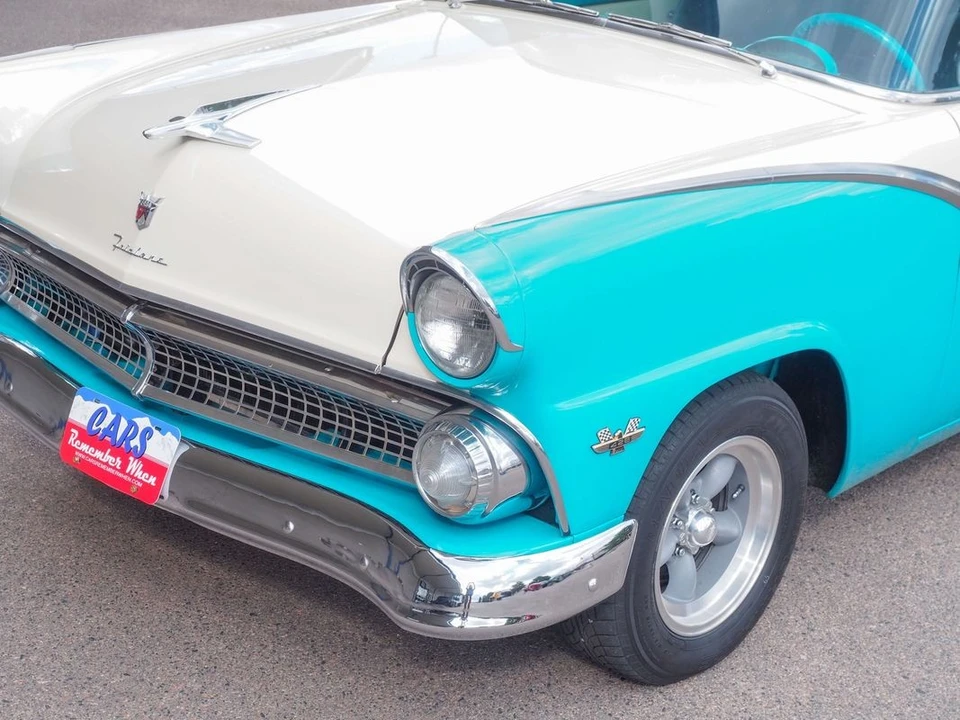 1955 Ford Fairlane 1st Gen - Image 18 of 31
