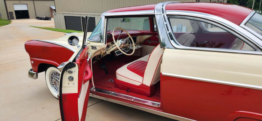 1955 Ford Fairlane 1st Gen - Image 15 of 25