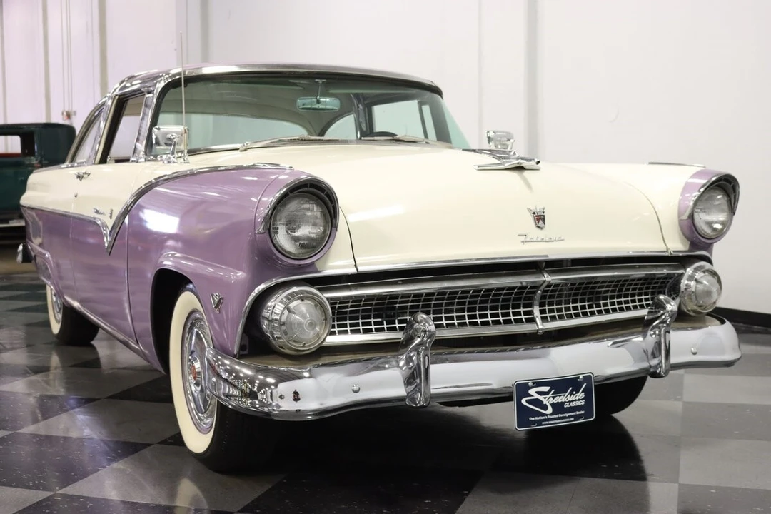 1955 Ford Fairlane 1st Gen - Image 19 of 21