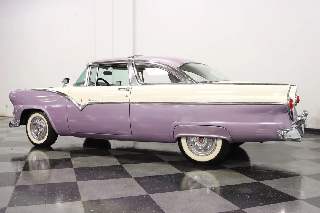 1955 Ford Fairlane 1st Gen - Image 10 of 12