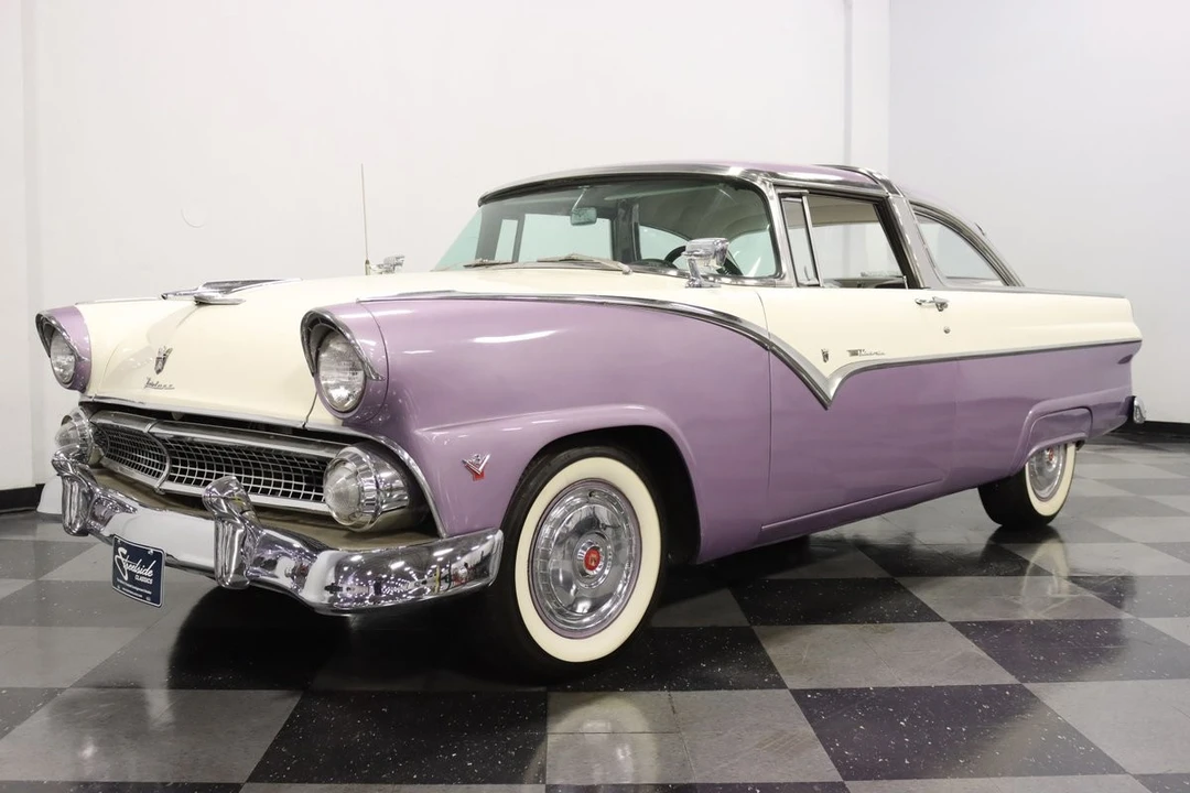1955 Ford Fairlane 1st Gen - Image 7 of 12