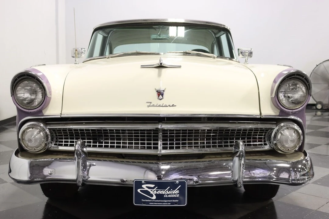 1955 Ford Fairlane 1st Gen - Image 20 of 21