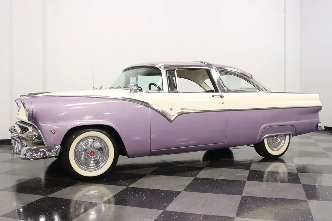 1955 Ford Fairlane 1st Gen - Image 8 of 12