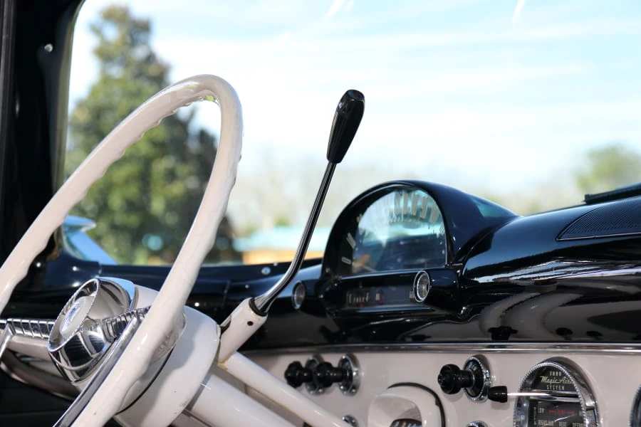 1955 Ford Fairlane 1st Gen - Image 30 of 31
