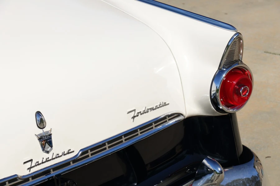 1955 Ford Fairlane 1st Gen - Image 15 of 31