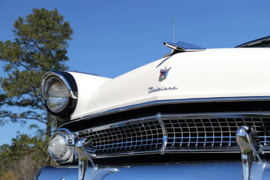 1955 Ford Fairlane 1st Gen - Image 16 of 31