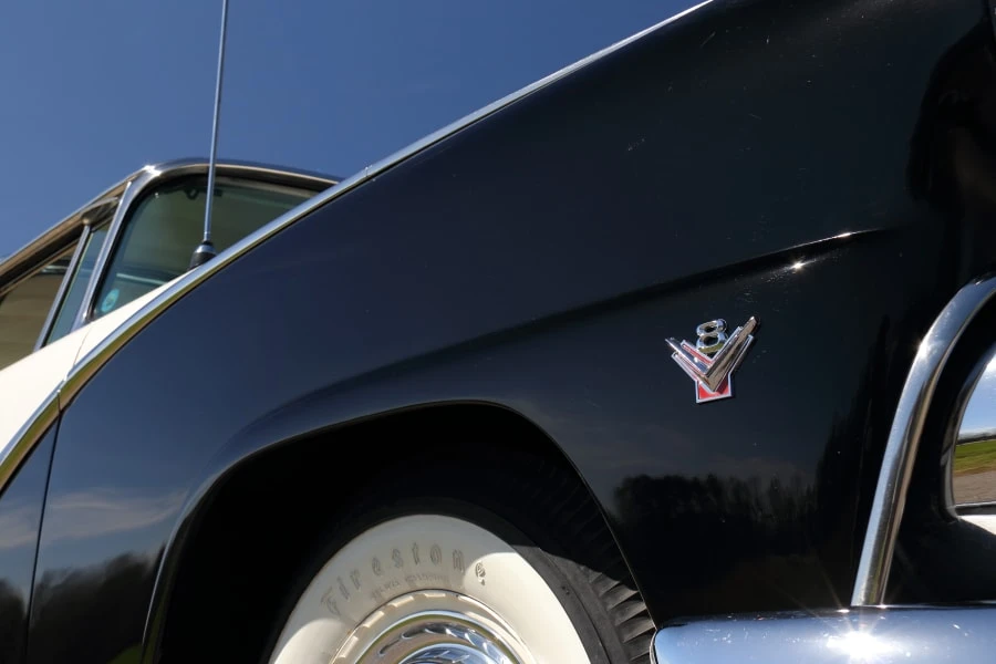 1955 Ford Fairlane 1st Gen - Image 12 of 31
