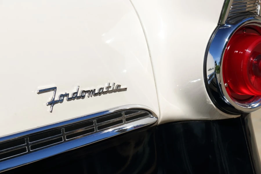 1955 Ford Fairlane 1st Gen - Image 8 of 31