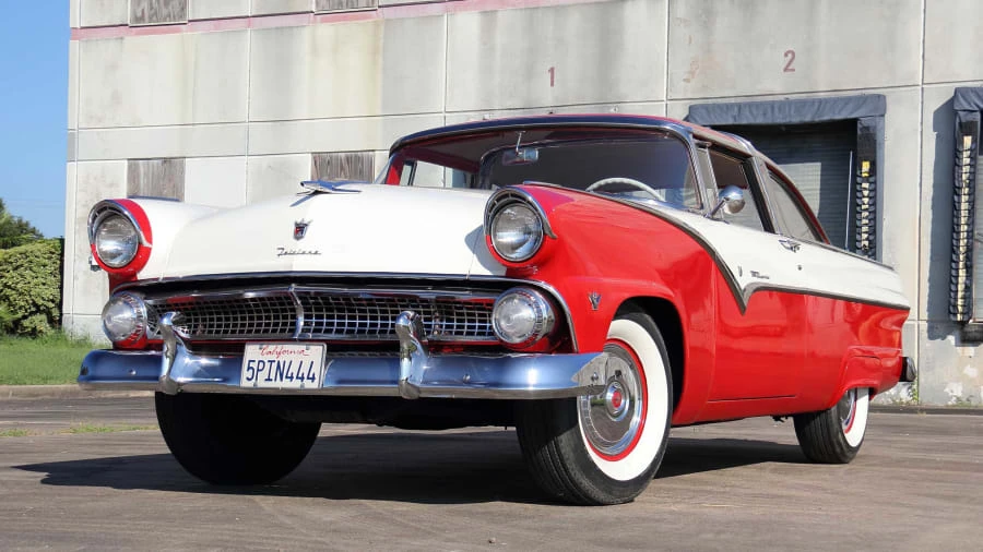 1955 Ford Fairlane 1st Gen - Image 26 of 27